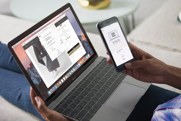 Apple Pay на Mac использует Touch ID iPhone для подтверждения вашей покупки;  Вы также можете дважды нажать боковую кнопку Apple Watch